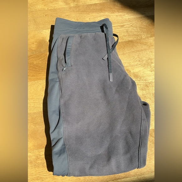 lululemon get going jogger 28.5” size 4 - Picture 7 of 7